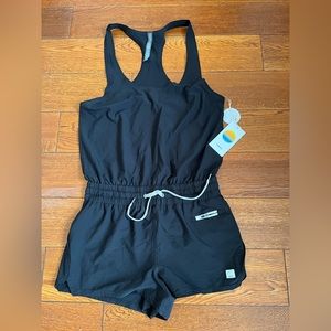 Vuori Clementine Romper jumpsuit short - size small NWT